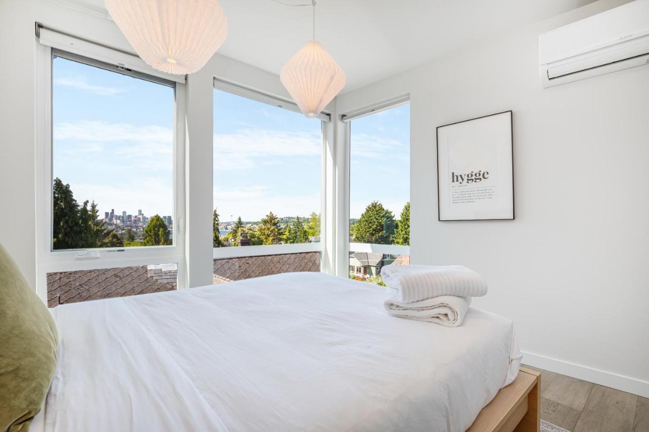 Rooftop Patio With Waterview, Private Garden & Grill 3Br 3Ba- Modern Cityscape Σιάτλ Εξωτερικό φωτογραφία